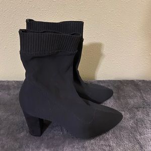 Simply Vera Wang sock boots